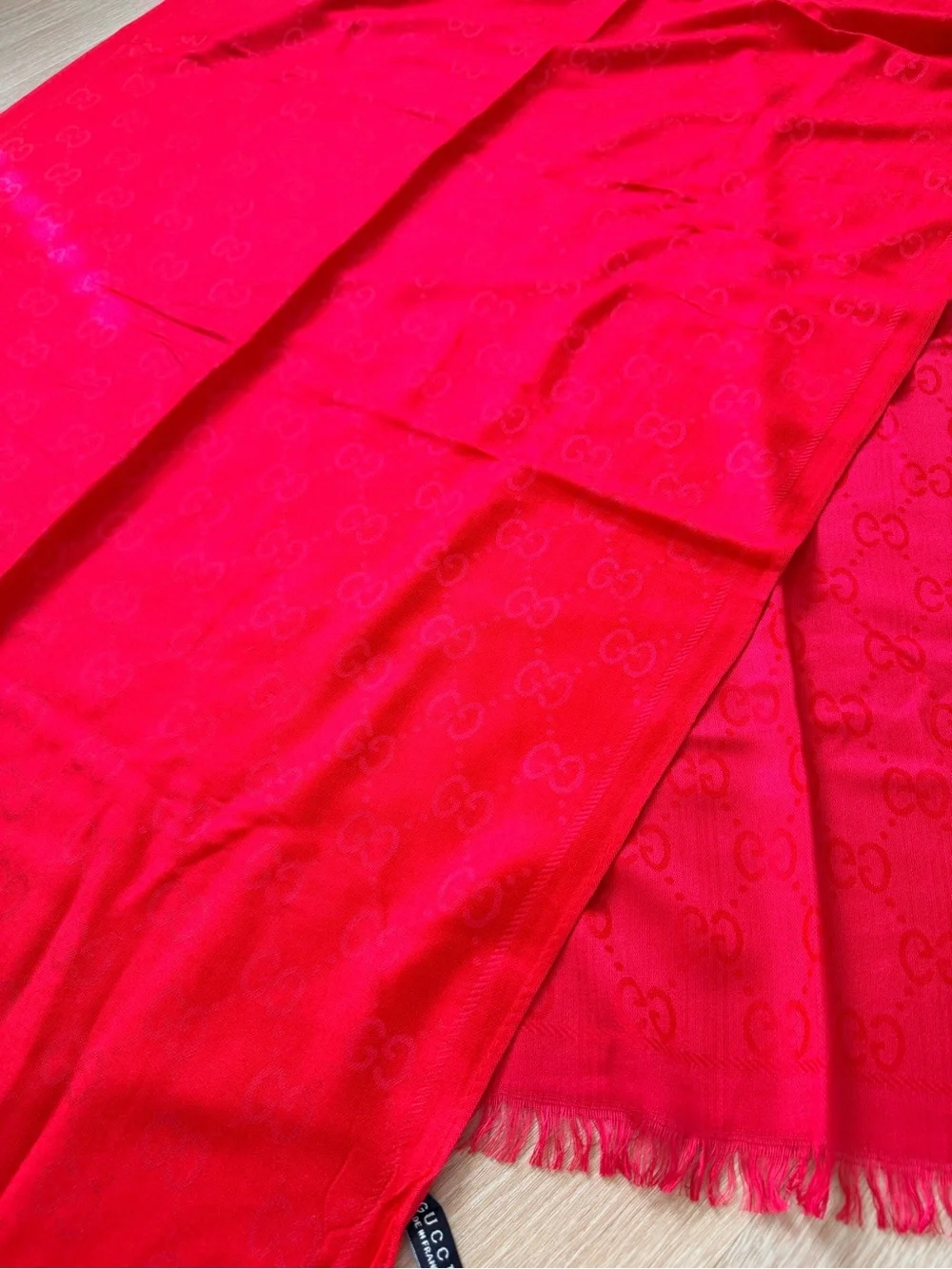 RARE Vintage Gucci 100% Wool Red Stole Shawl Wrap Scarf Made in France Large